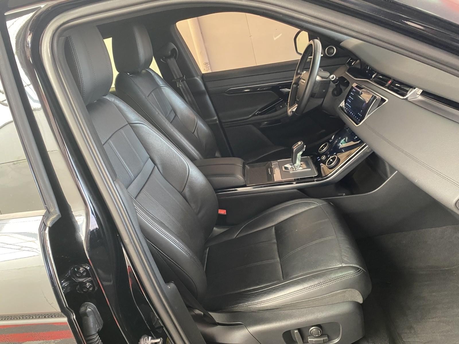 Used 2020 Land Rover Range Rover Evoque SE AWD/4WD image 9