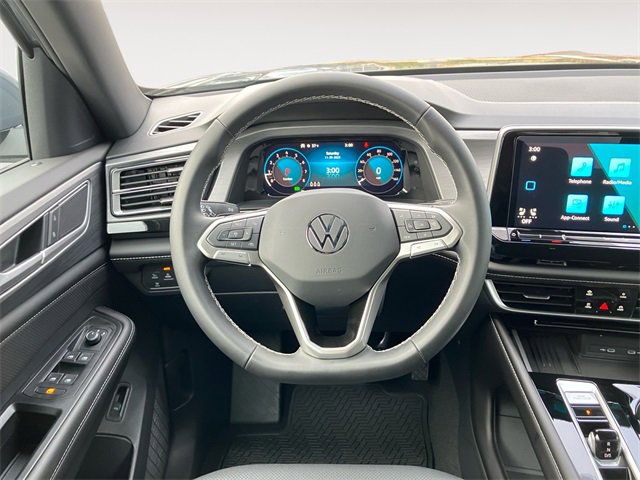 New 2026 Volkswagen Atlas Cross Sport SE image 12
