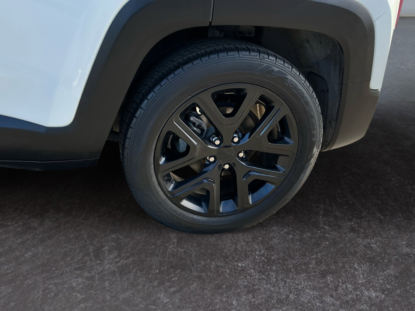 Used 2019 Jeep Renegade Altitude w/ Quick Order Package 2XM FWD image 9