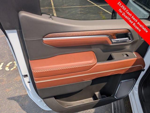 New 2026 GMC Sierra 1500 Denali Ultimate w/ LPO, Black Badging Package AWD/4WD image 12