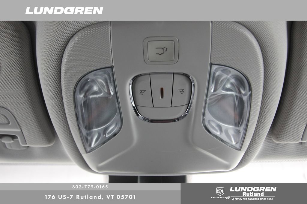 Used 2022 Jeep Compass Latitude w/ Convenience Group image 33