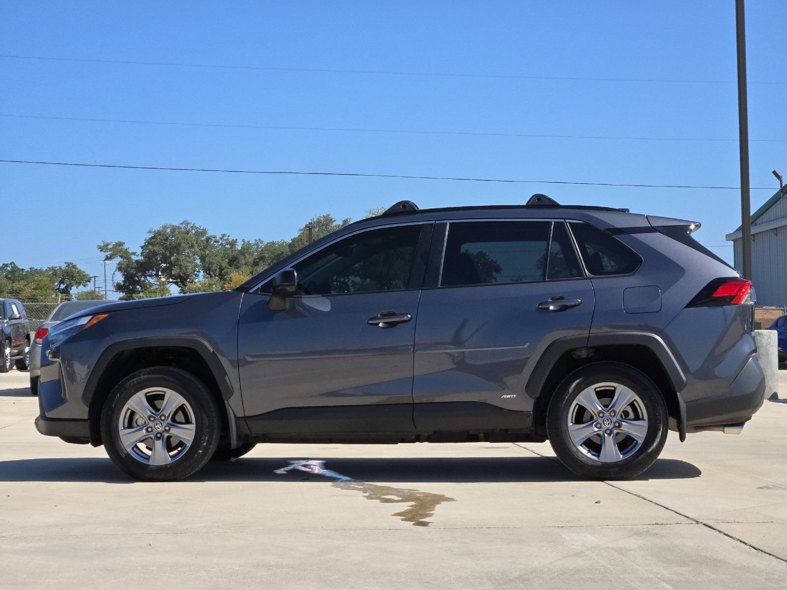 Certified 2025 Toyota RAV4 LE AWD/4WD video 2