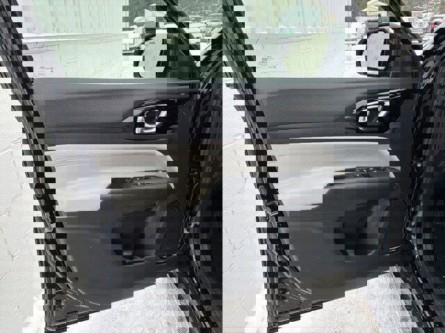 New 2026 Jeep Compass Limited image 23