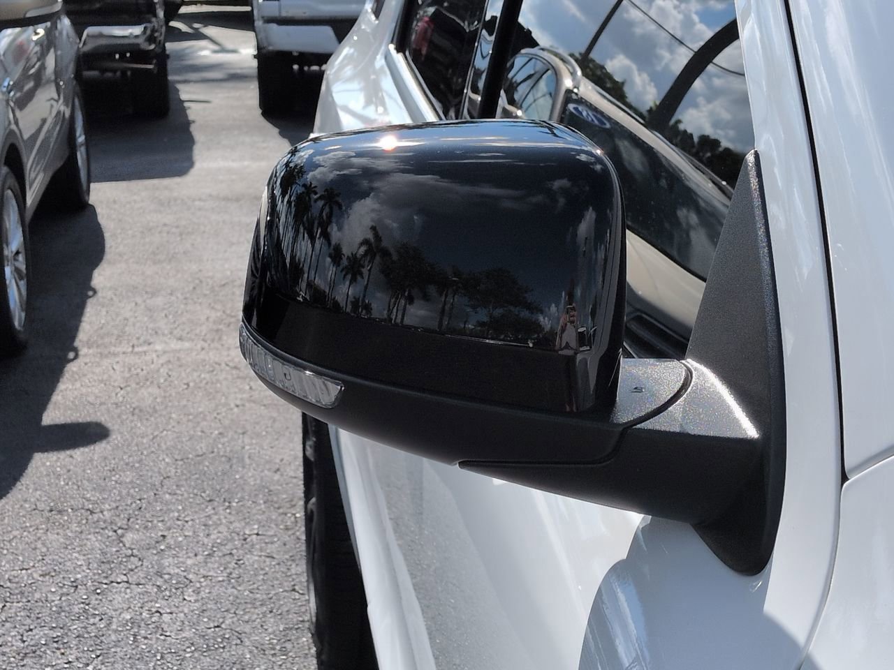 Used 2024 Dodge Durango R/T AWD/4WD image 11