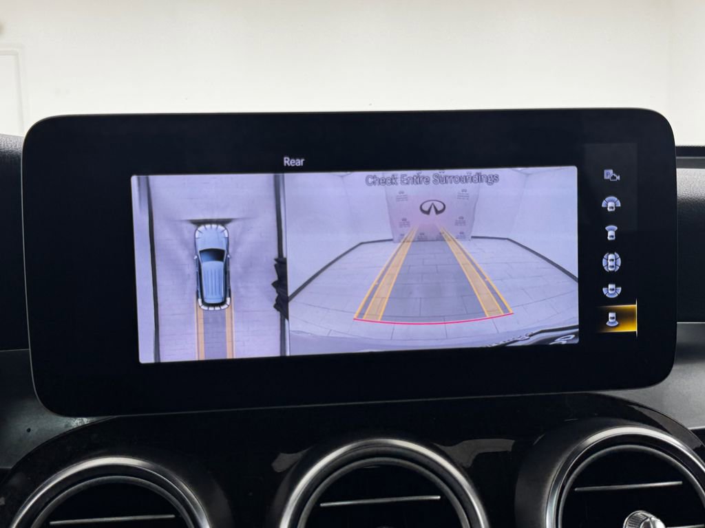 Used 2020 Mercedes-Benz GLC 350e 4MATIC image 20