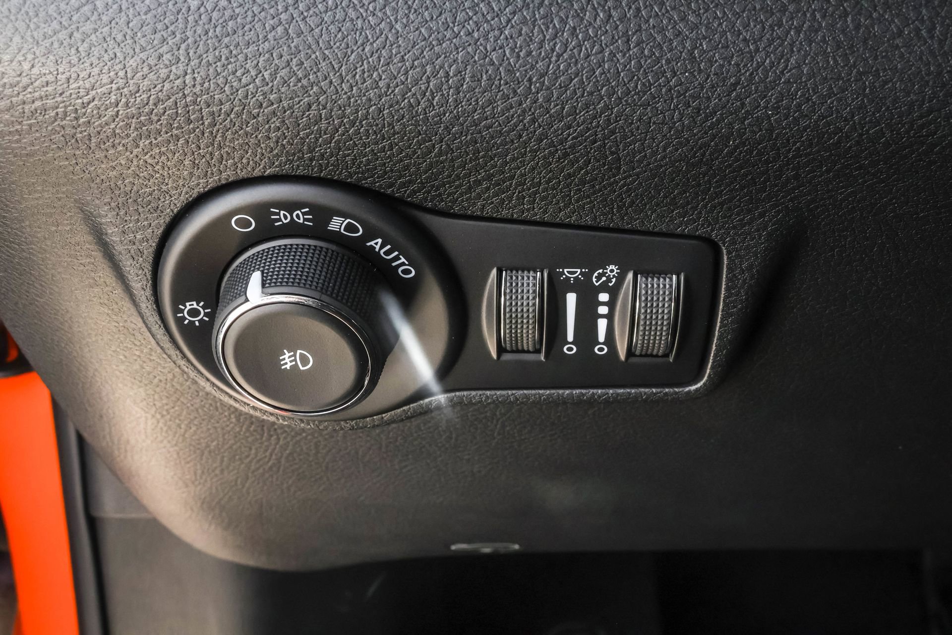 New 2026 Jeep Compass Latitude image 26