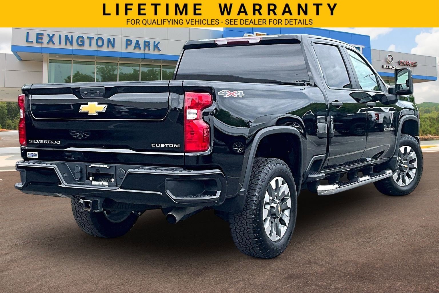 Used 2024 Chevrolet Silverado 2500 Custom w/ Custom Convenience Package AWD/4WD image 13