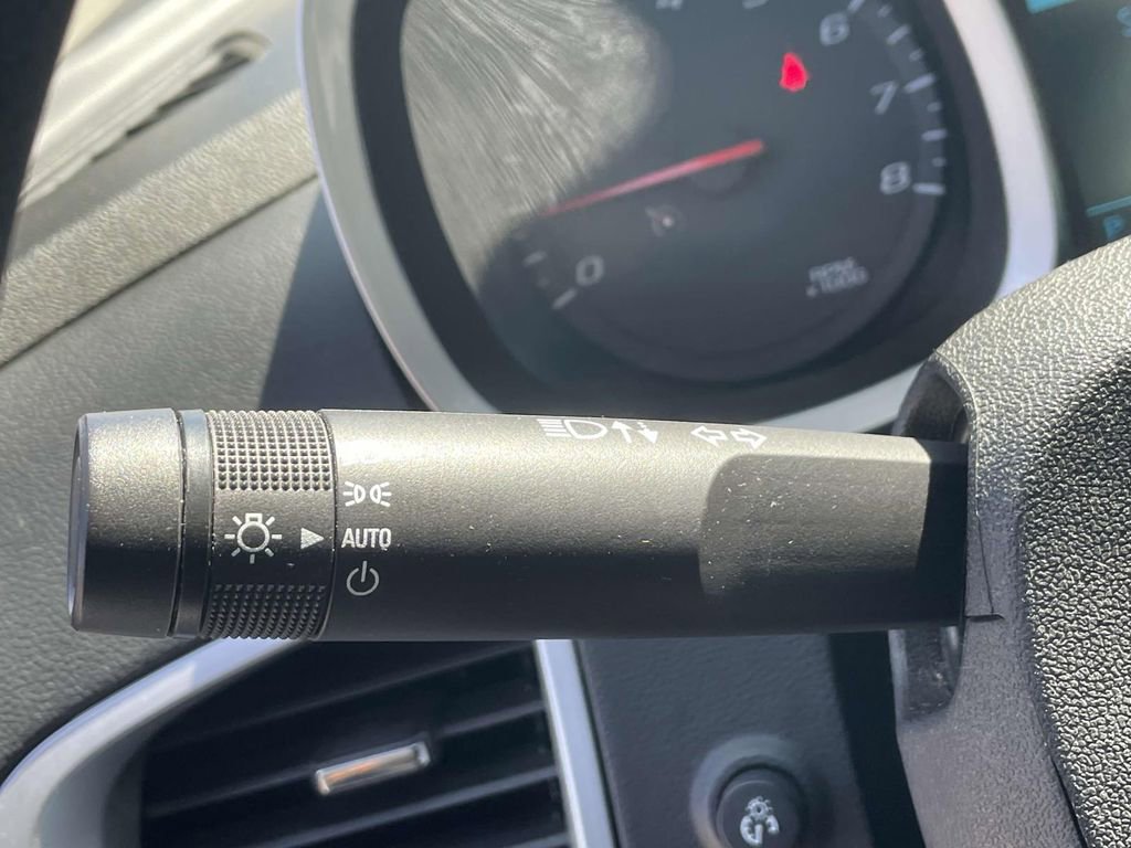 Used 2016 Chevrolet Equinox LT image 22