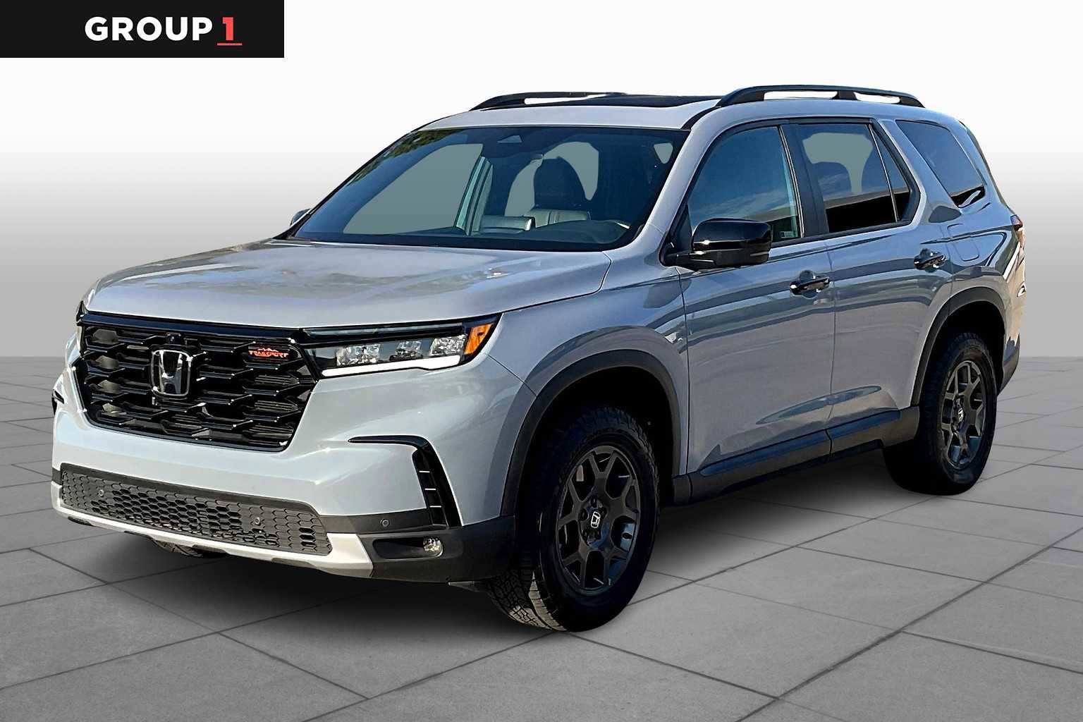 Used 2025 Honda Pilot TrailSport