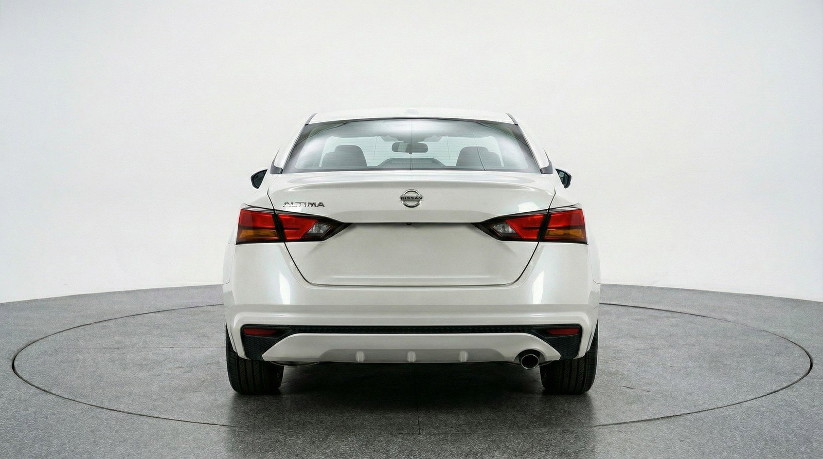 Used 2025 Nissan Altima 2.5 SV image 7