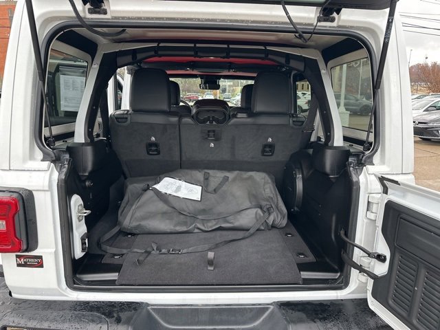 Used 2024 Jeep Wrangler Unlimited Rubicon image 11