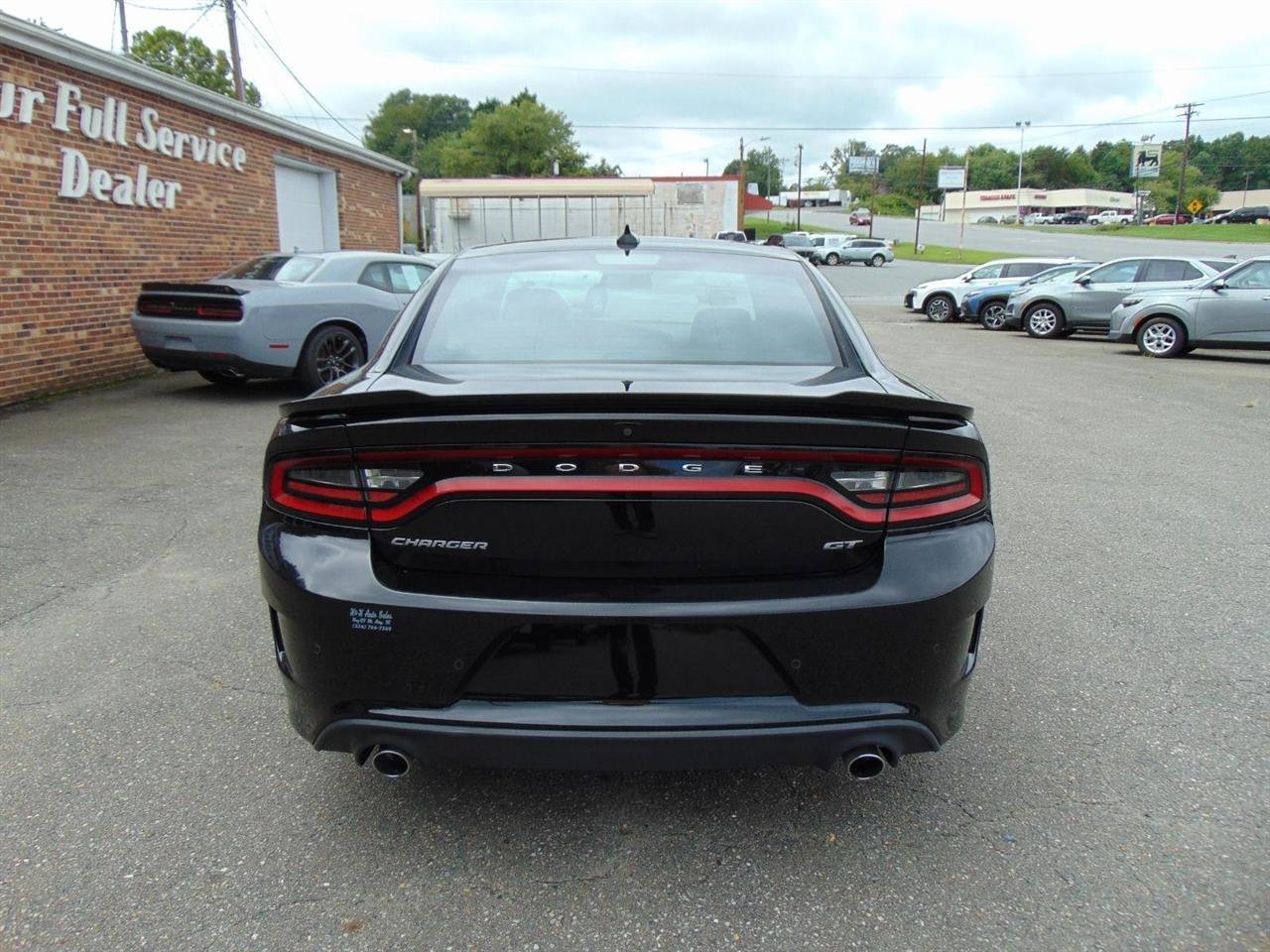 Used 2023 Dodge Charger GT image 6