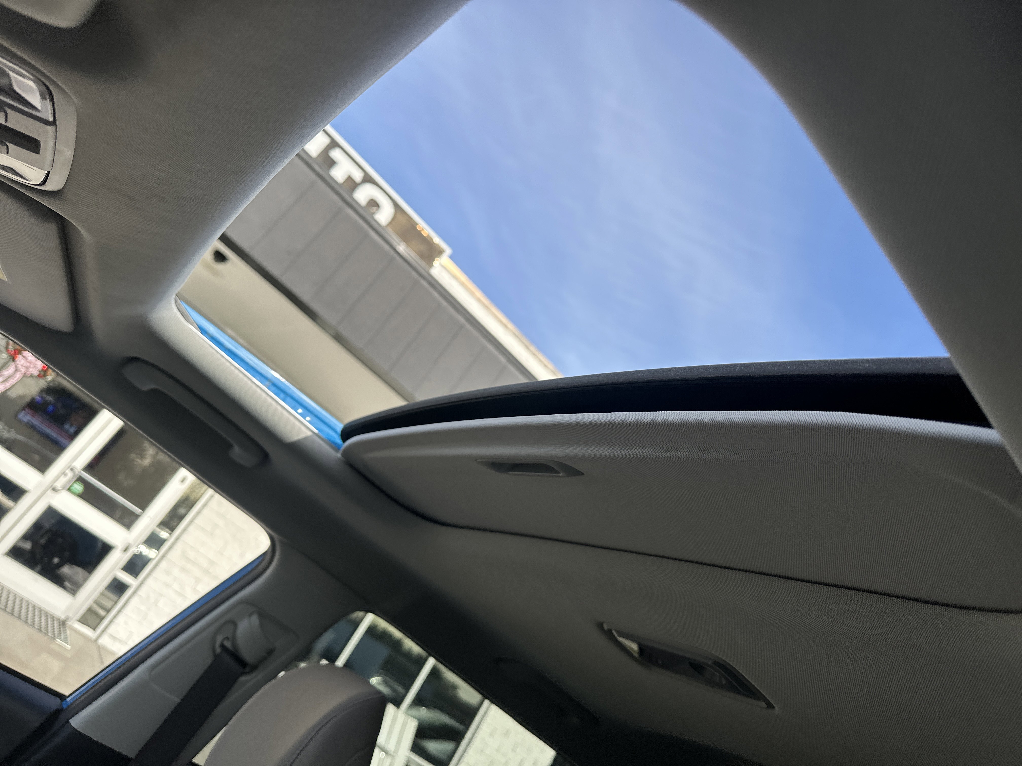 Used 2025 Kia Soul EX image 11