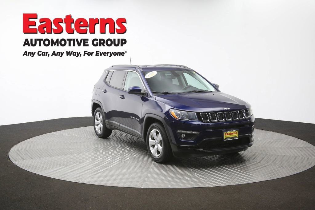 Used 2019 Jeep Compass Latitude FWD image 49