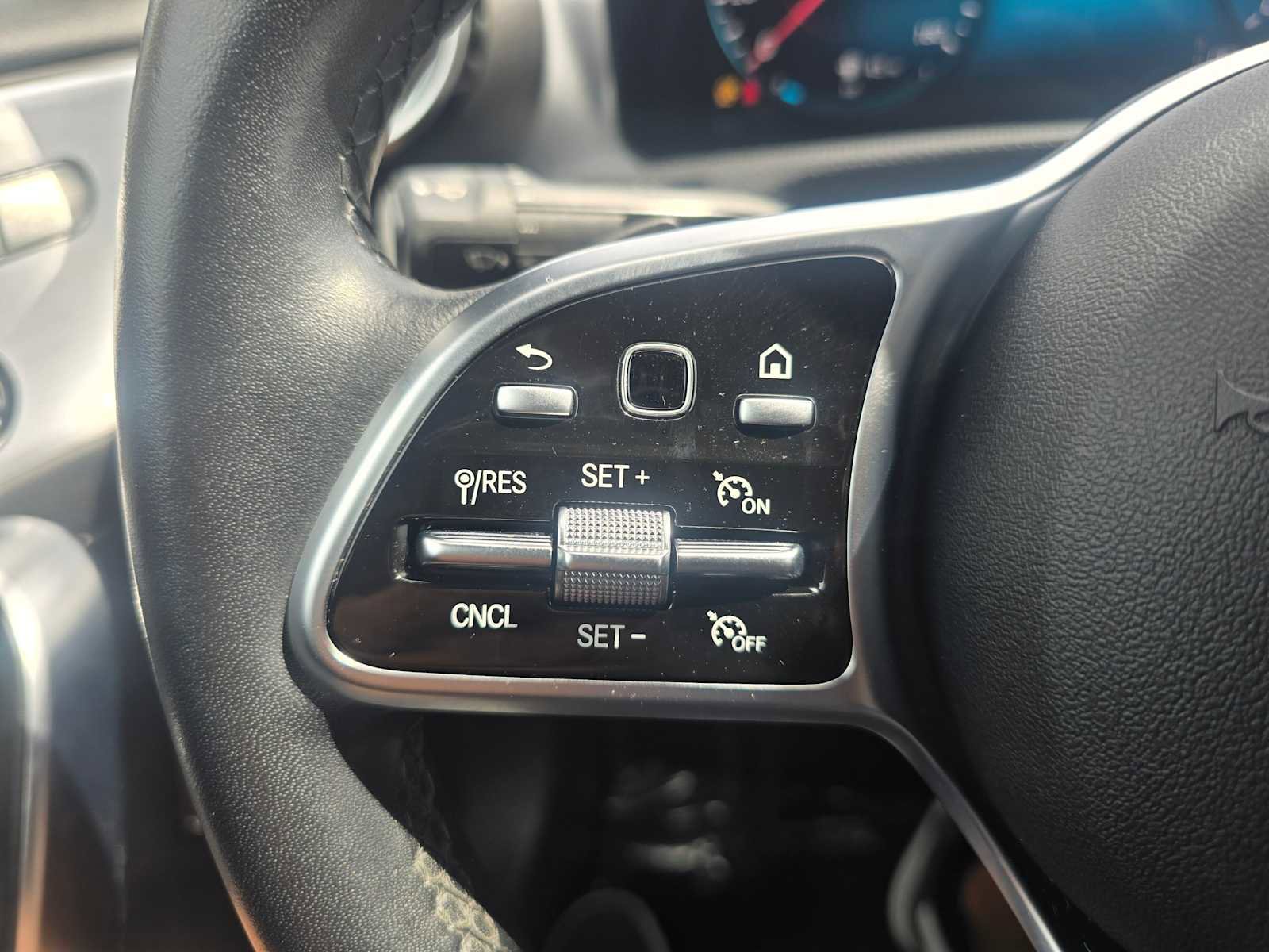 Used 2022 Mercedes-Benz A 220 4MATIC image 33