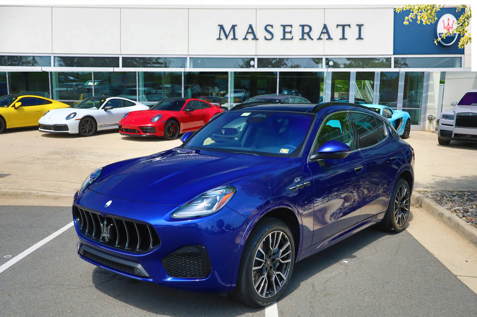 New 2024 Maserati Grecale GT image 1