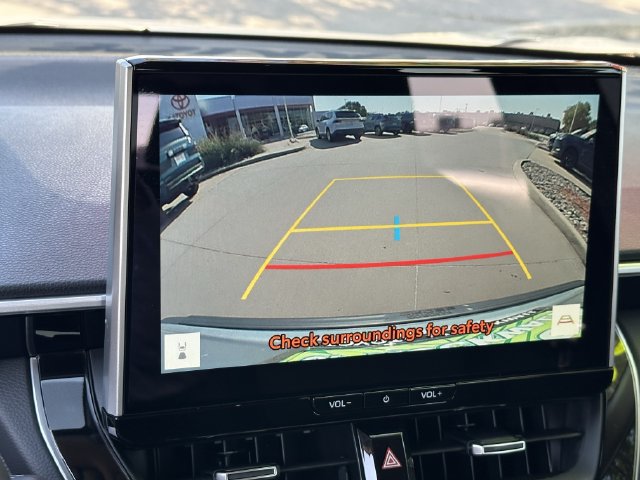 Used 2026 Toyota Corolla Cross XLE w/ Convenience Package FWD image 19
