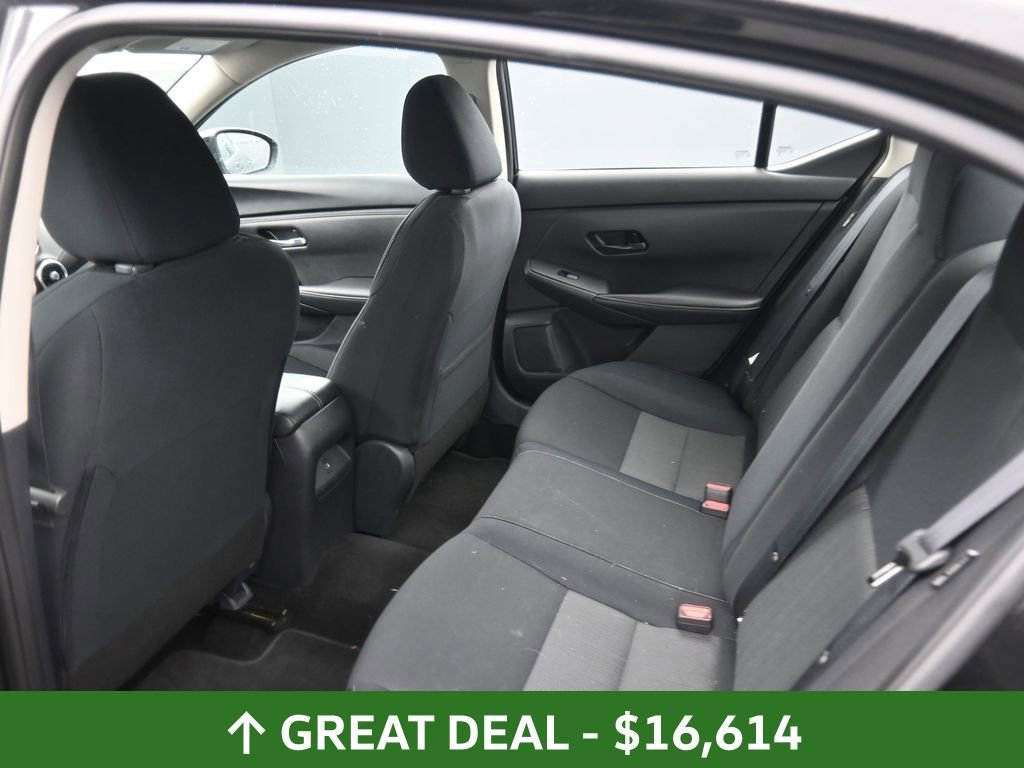 Used 2024 Nissan Sentra SV image 37