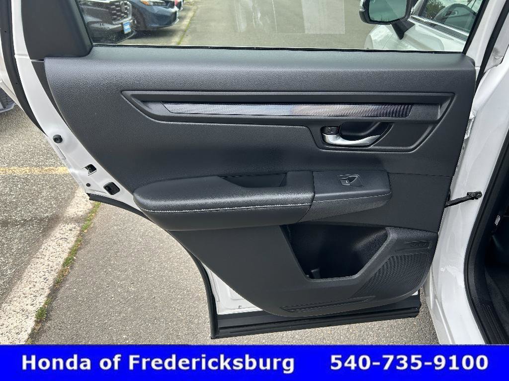 Used 2024 Honda CR-V EX image 11