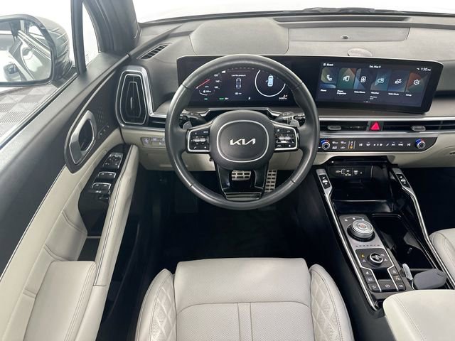 Used 2025 Kia Sorento SX Prestige AWD/4WD image 11