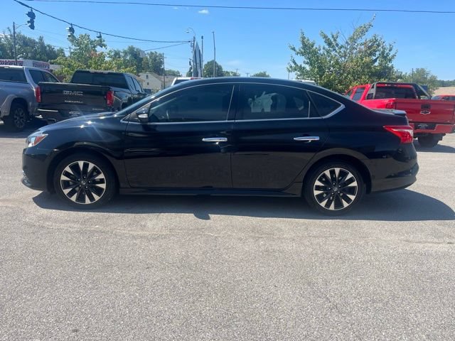 Used 2019 Nissan Sentra SR Turbo FWD image 3