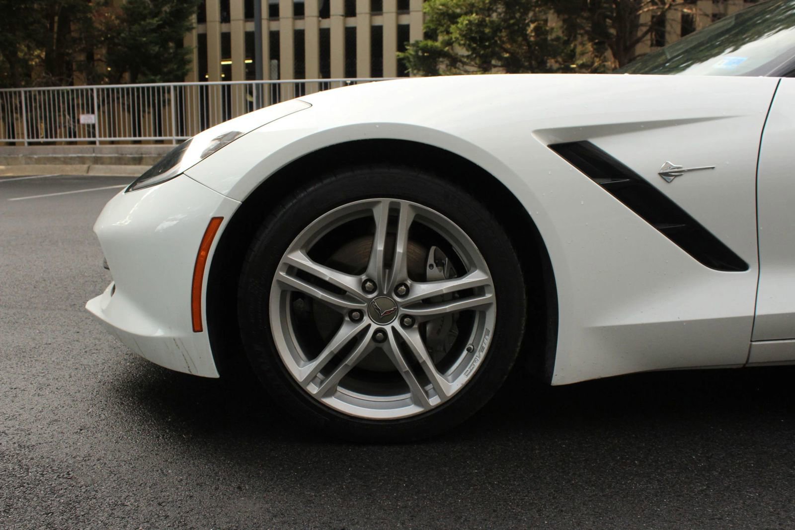 Used 2017 Chevrolet Corvette Stingray Coupe w/ 1LT RWD image 14