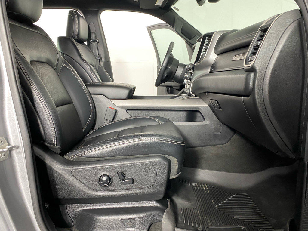 Used 2020 RAM 1500 Sport w/ Level 2 Equipment Goup w/2_L AWD/4WD image 25