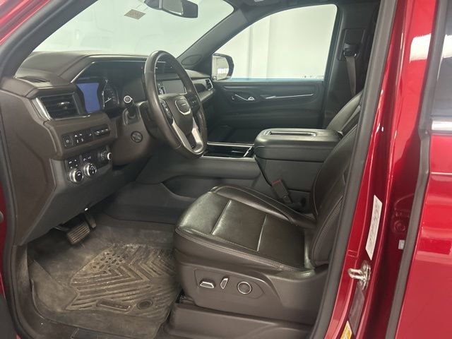 Used 2021 GMC Yukon Denali AWD/4WD image 6