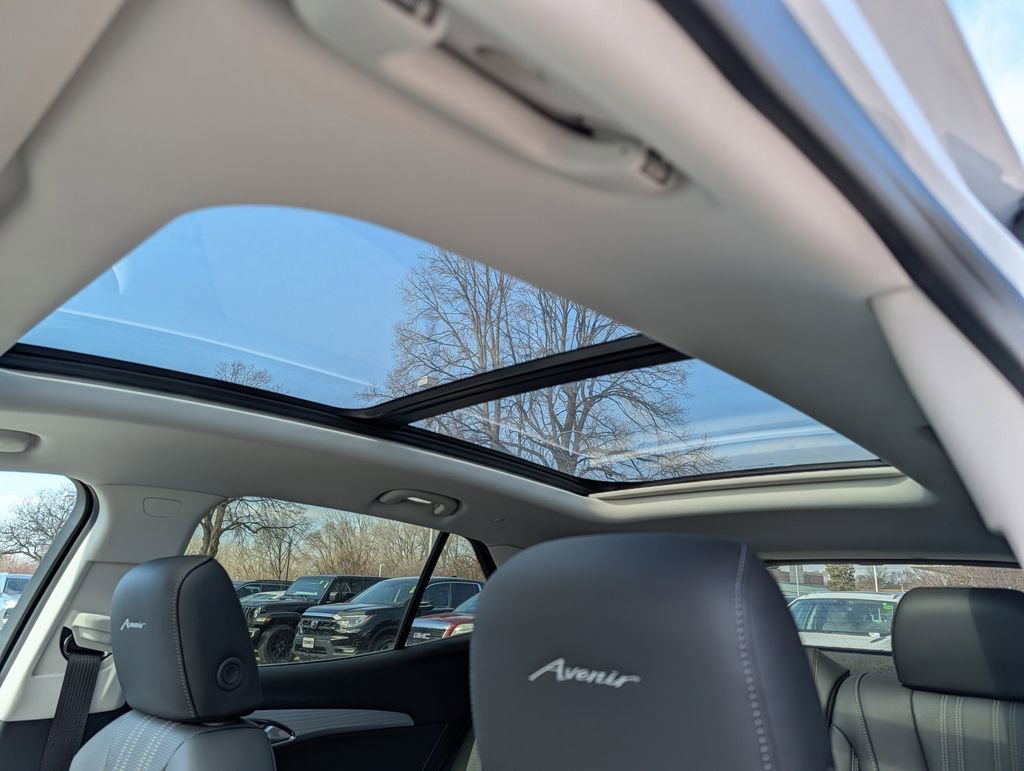 New 2026 Buick Envision Avenir image 6