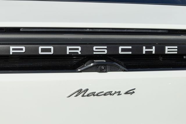 Used 2024 Porsche Macan 4 Electric image 5