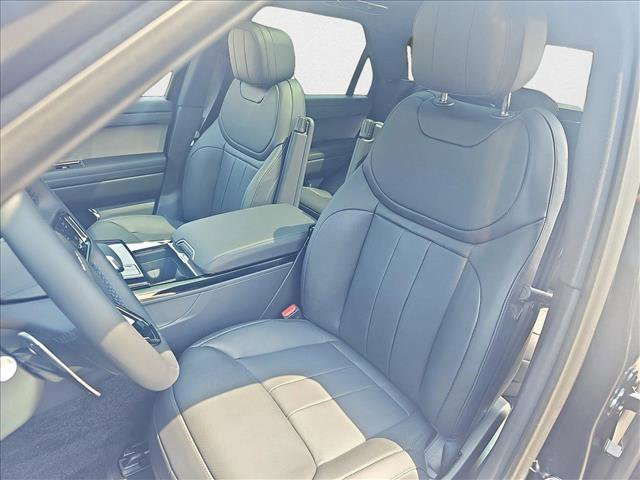 New 2025 Land Rover Range Rover Sport Dynamic SE image 15