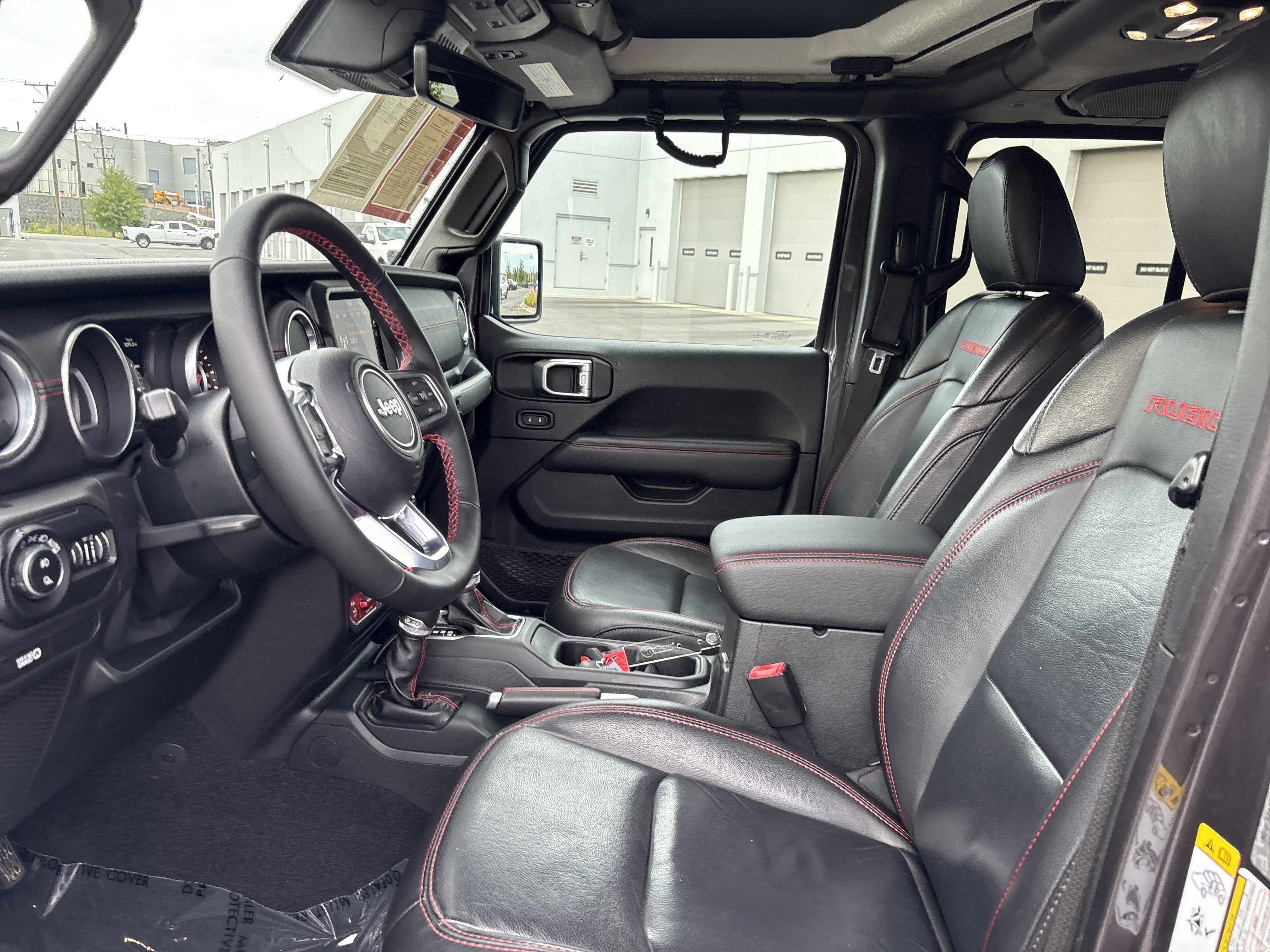 Used 2020 Jeep Gladiator Rubicon AWD/4WD image 18