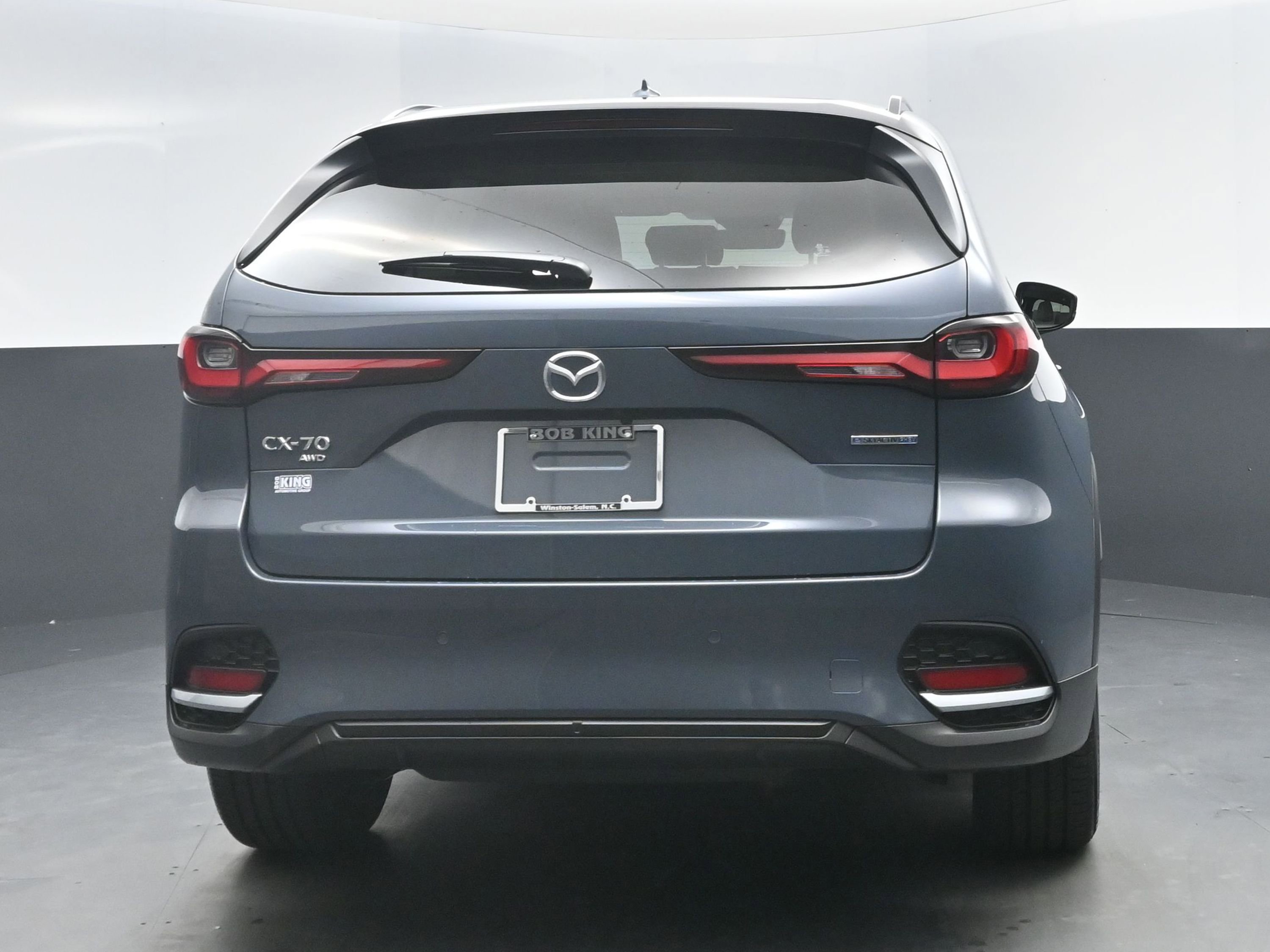 New 2025 MAZDA CX-70 Plug-In Hybrid w/ Premium Pkg image 13