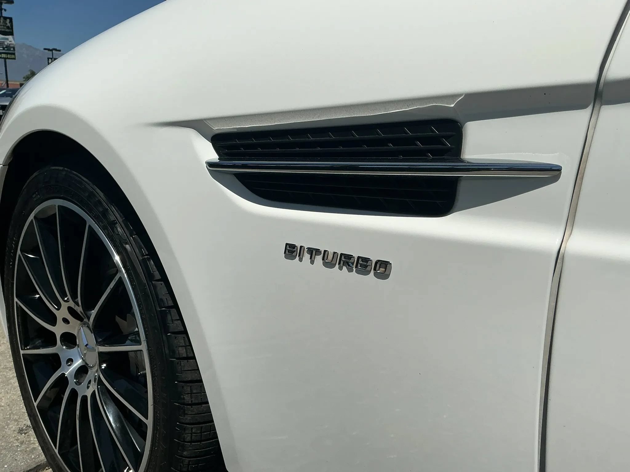 Used 2017 Mercedes-Benz SLC 43 AMG image 11