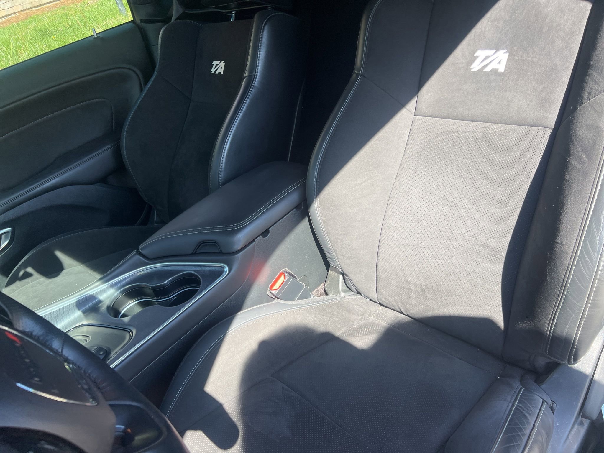 Used 2018 Dodge Challenger T/A RWD image 12