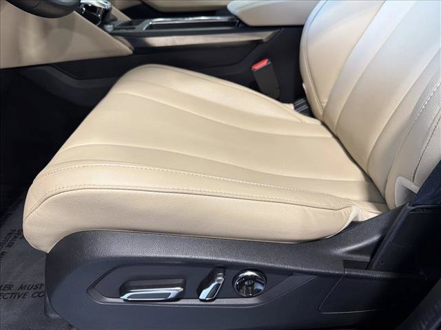 Used 2025 Acura MDX SH-AWD image 10