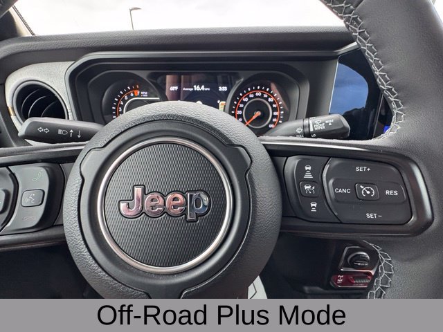 Certified 2026 Jeep Gladiator Sport AWD/4WD image 32
