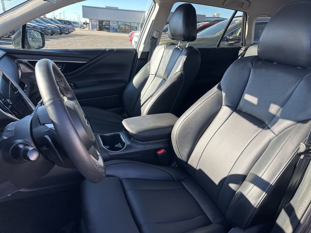 Certified 2025 Subaru Outback Limited w/ Popular Package #2 image 25