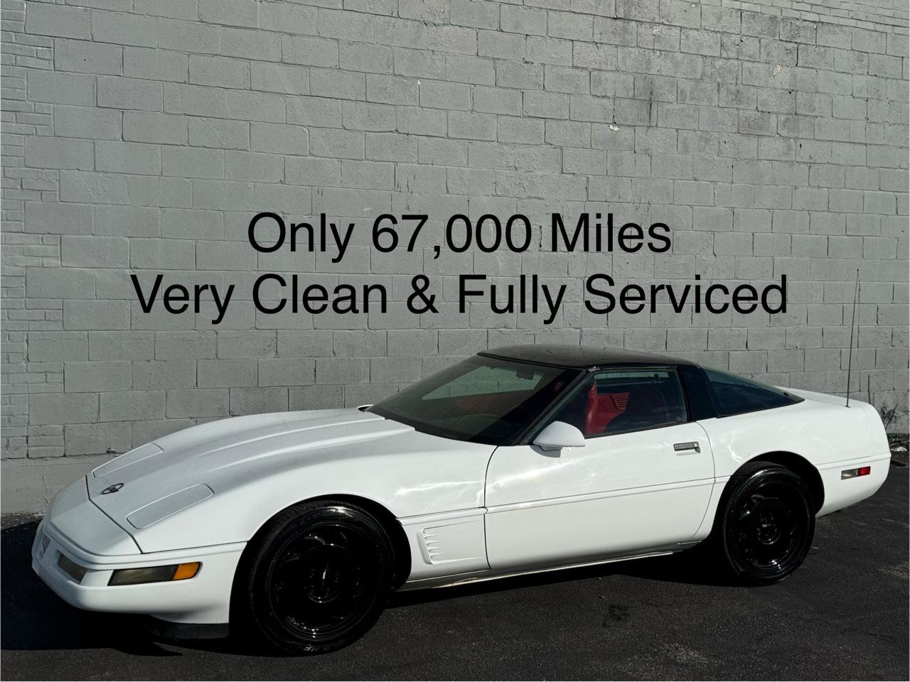 Used 1996 Chevrolet Corvette Coupe RWD image 1