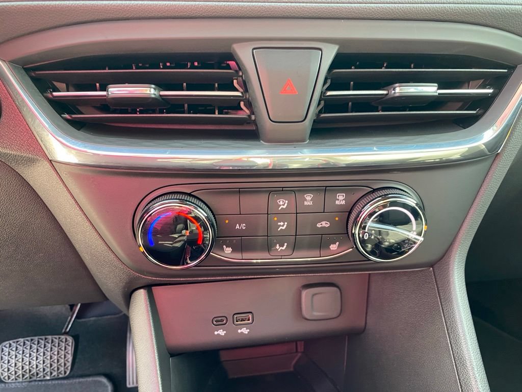 New 2026 Buick Encore GX Preferred w/ Comfort Package FWD image 21