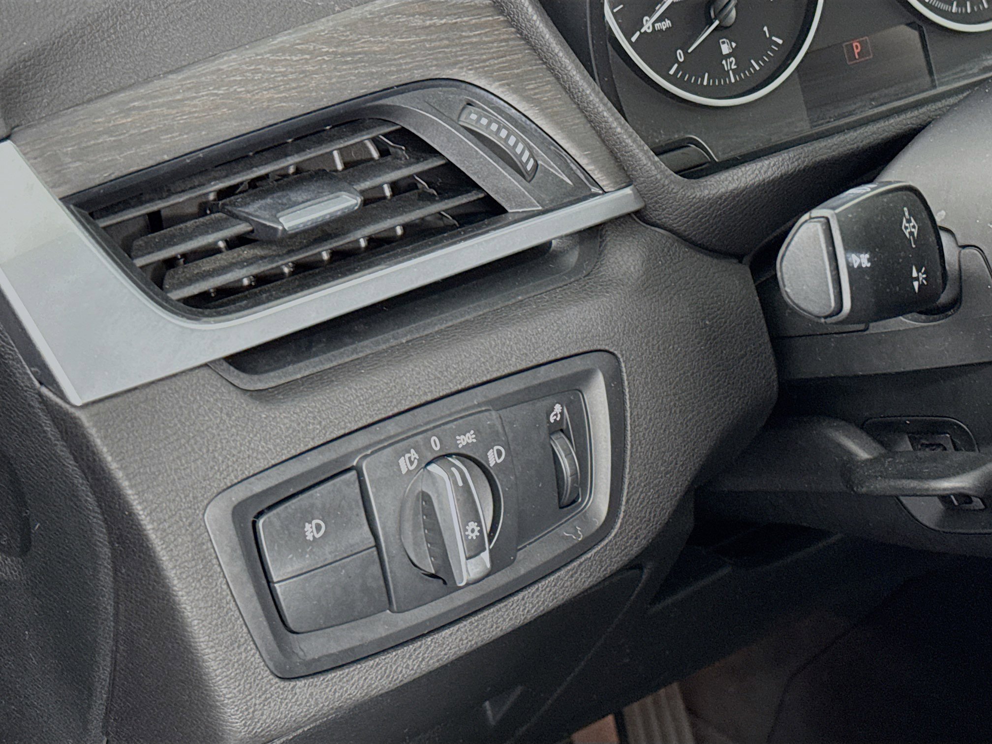 Used 2017 BMW X1 xDrive28i AWD/4WD image 10