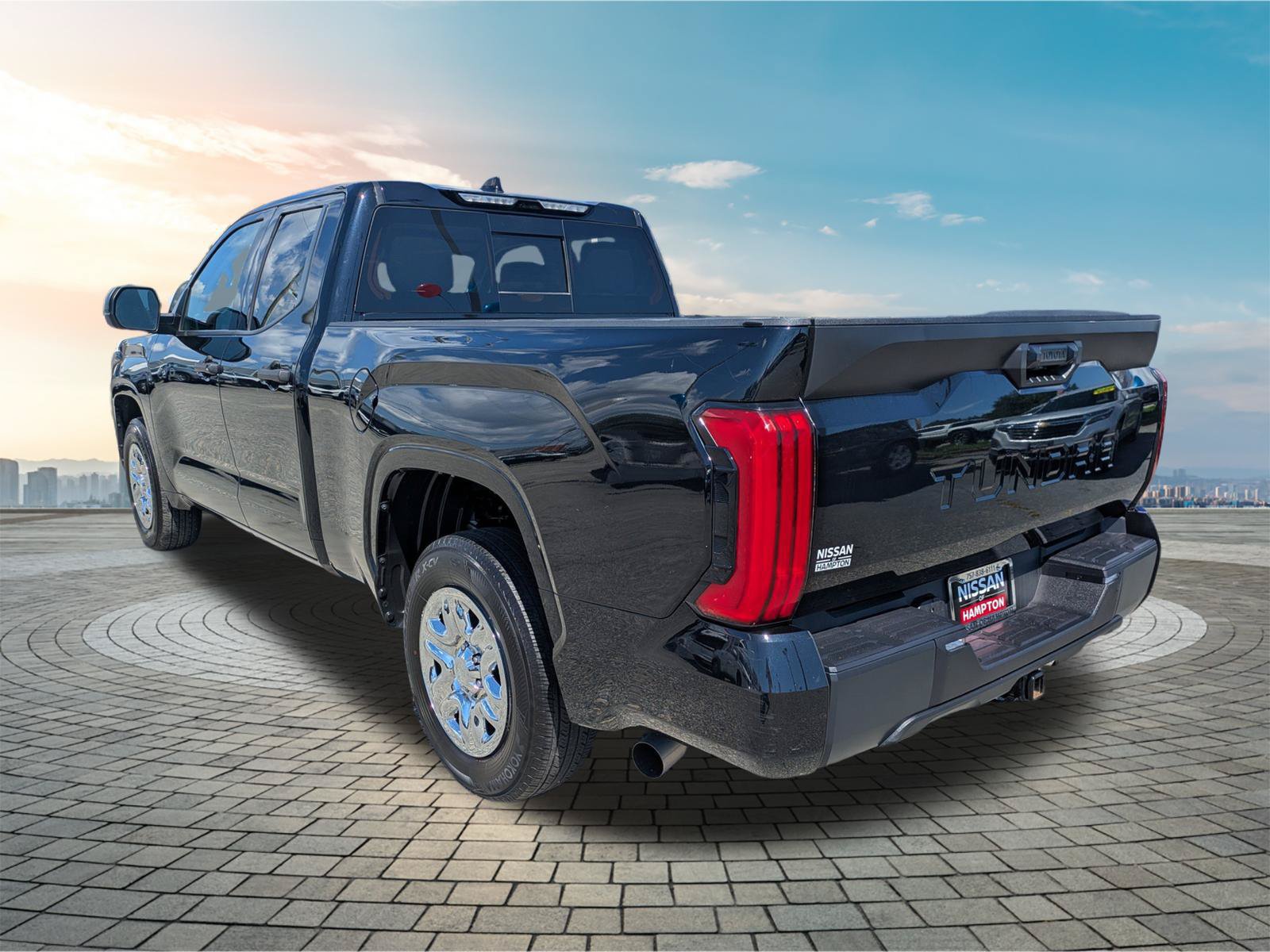 Used 2023 Toyota Tundra SR w/ SR Tow Package RWD image 7