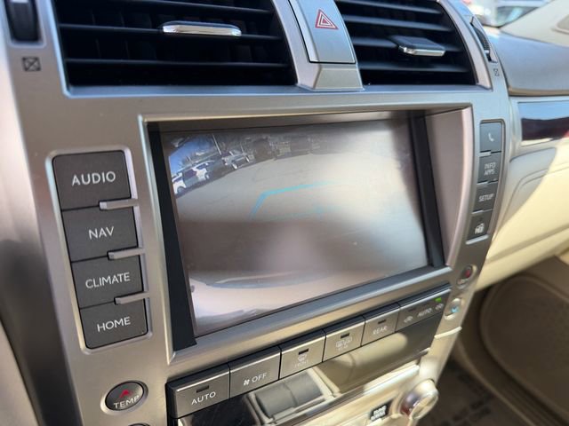 Used 2016 Lexus GX 460 w/ Premium Package image 24