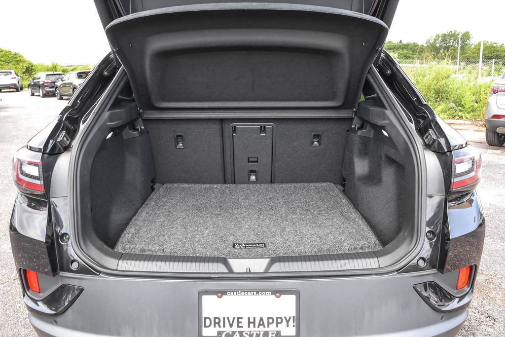 Used 2023 Volkswagen ID.4 Pro S RWD image 33