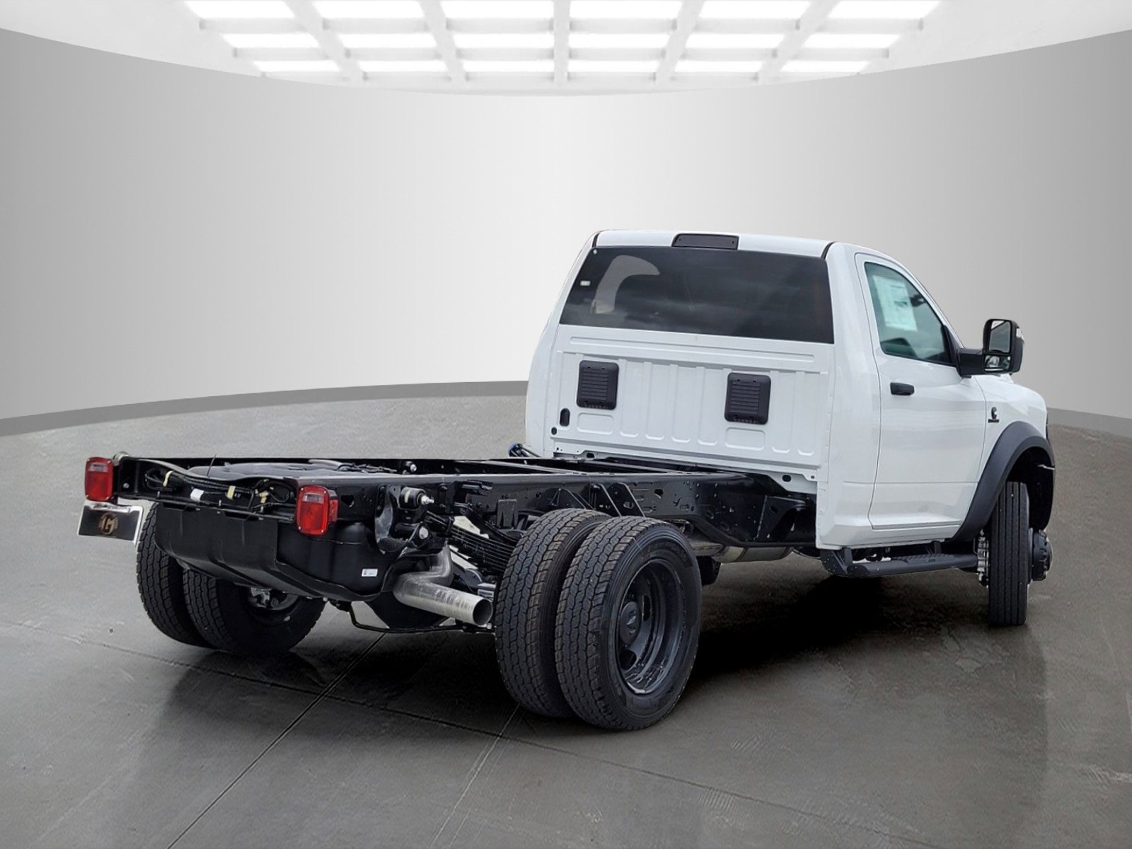 New 2026 RAM 5500 Tradesman image 4