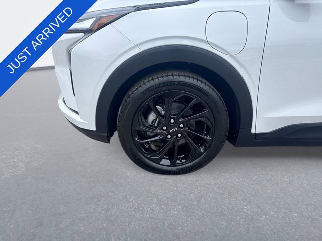 New 2027 Chevrolet Bolt RS FWD image 10