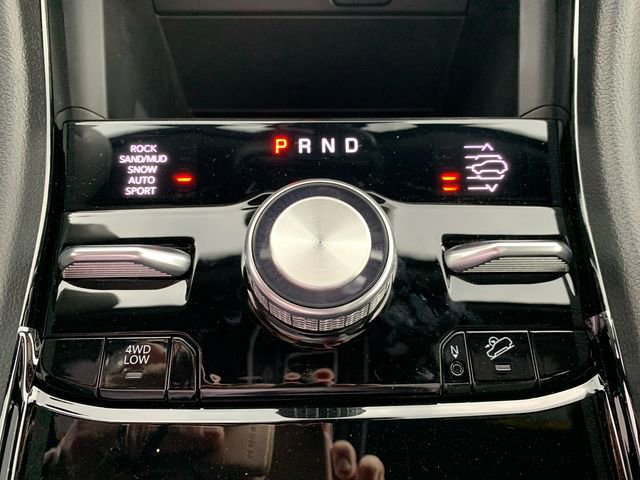New 2024 Jeep Grand Cherokee Overland image 39