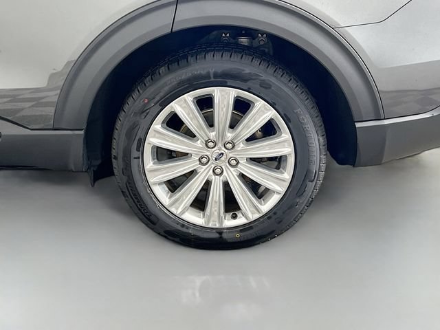 Used 2020 Ford Explorer Limited w/ Class III Trailer Tow Package AWD/4WD image 38