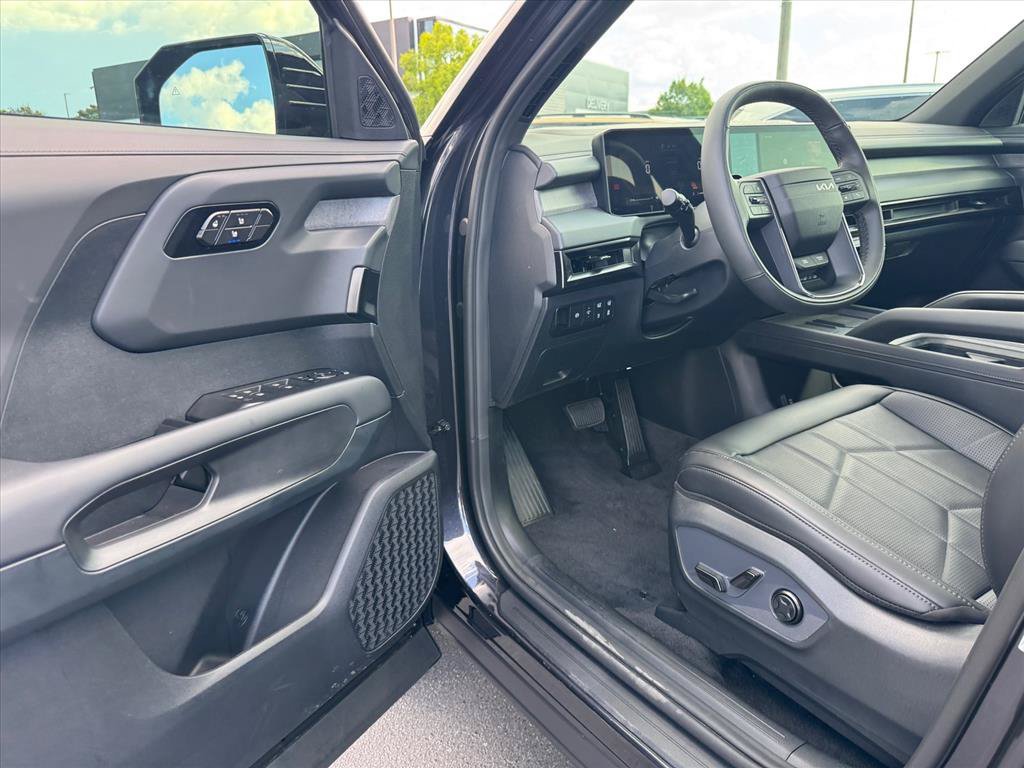 Certified 2027 Kia Telluride EX X-Line w/ Towing Package AWD/4WD image 15