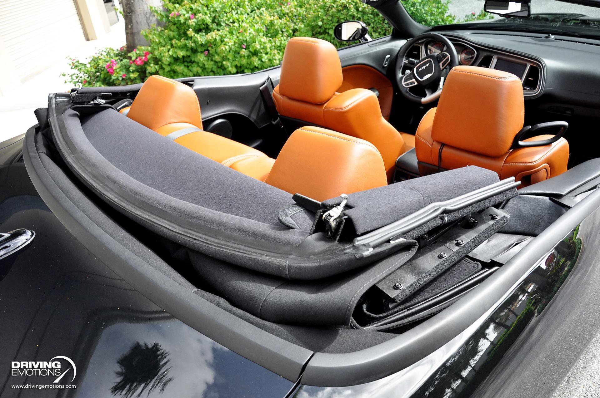 Used 2022 Dodge Challenger SRT Hellcat w/ Plus Package image 6